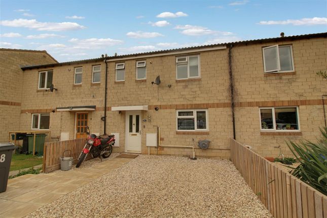 Thumbnail Terraced house for sale in Robin Court, Stonehouse
