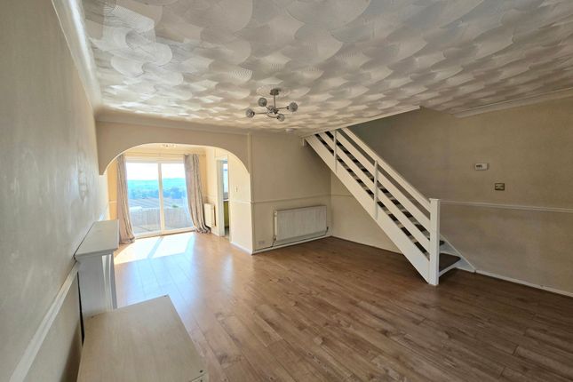 24 Maple Drive, Bridgend photo 2
