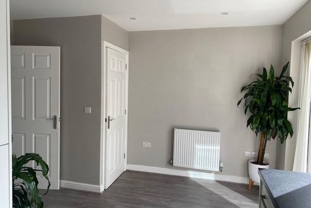 46, Garden Village, Chester photo 5