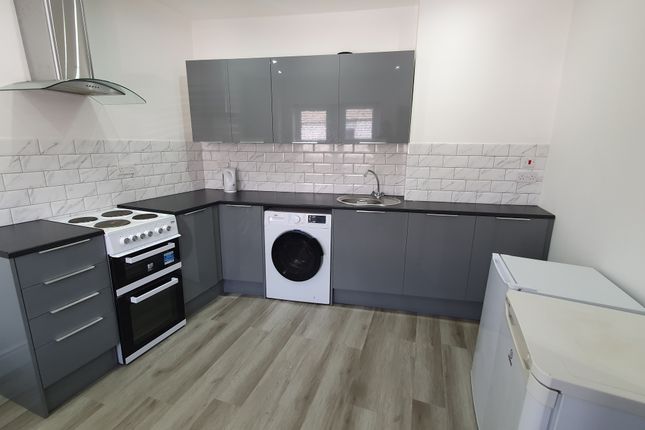 Thumbnail Flat to rent in Crwys Mews, Crwys Road, Cathays, Cardiff