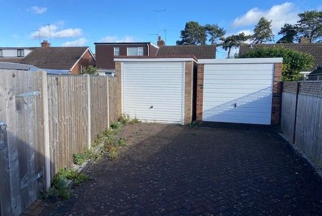 Semi-detached bungalow to rent in Offa Drive, Kenilworth