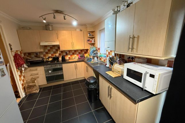 67, Castleton Road, Swindon photo 2