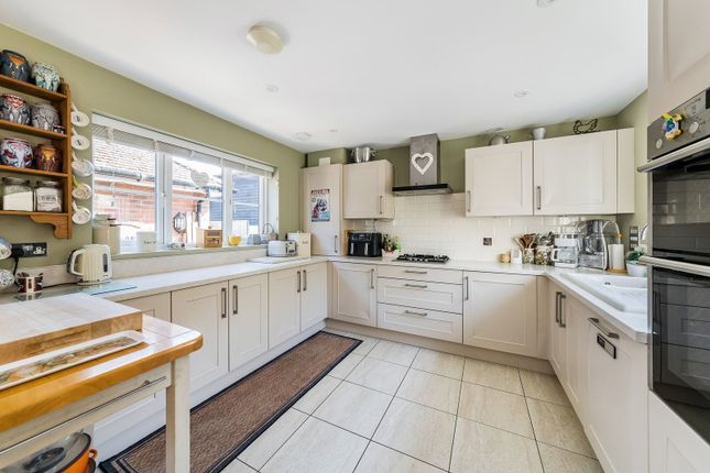 15, Claypit Lane, East Challow photo 2