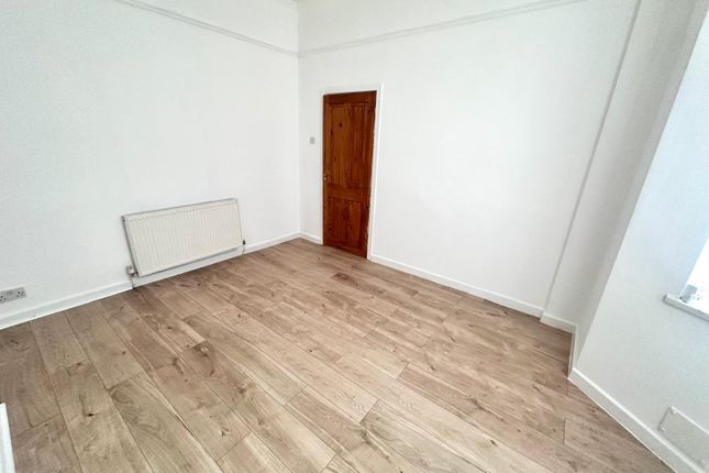 7, Rappart Road, WALLASEY photo 3
