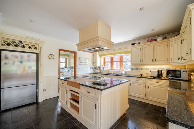 Okefield Lodge, Beaulieu Road, Lyndhurst photo 4