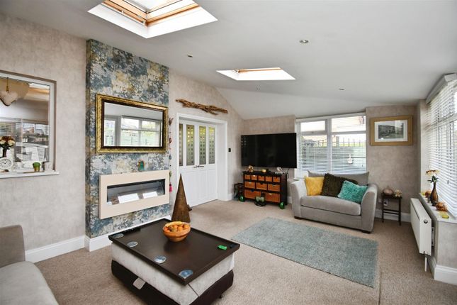 3-bed detached on 79, Kingston Road, Hull, £375,000