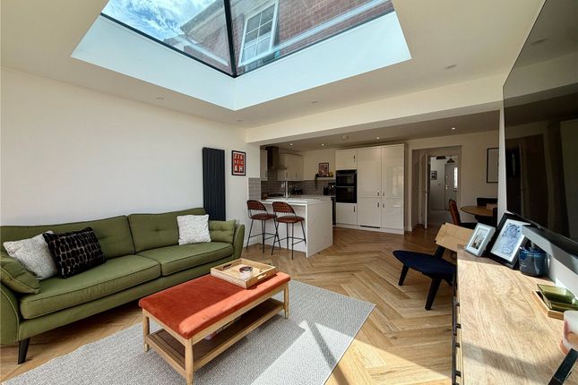 24, Gainey Gardens, Chippenham photo 4