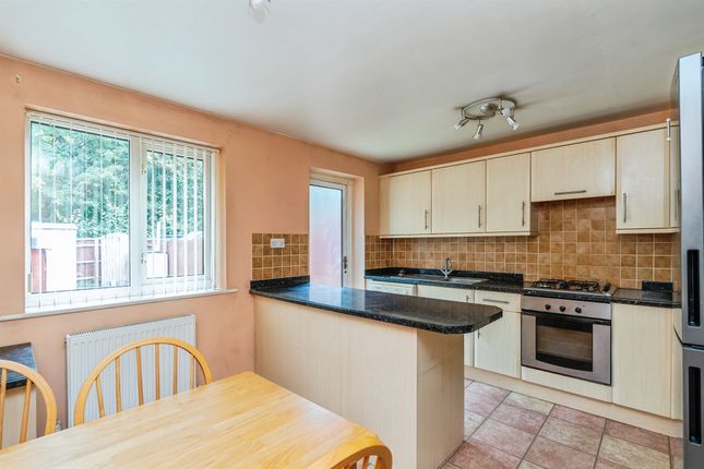 9, Harewood Close, Eastleigh photo 2