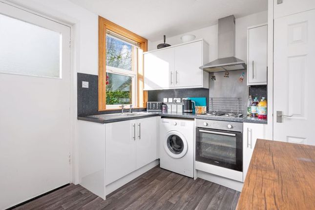 Flat for sale in Meadow View, Crossford, Dunfermline