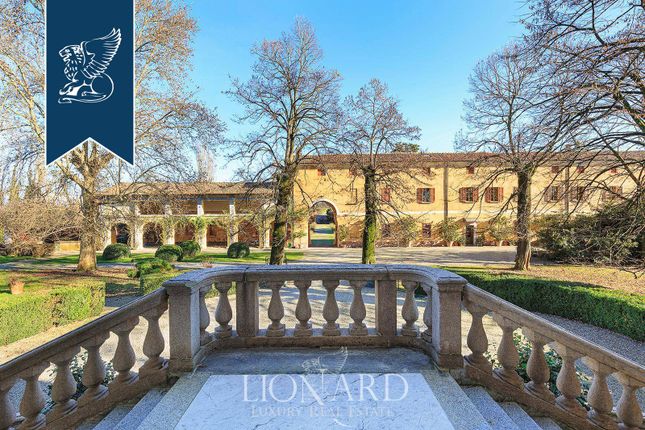 Thumbnail Villa for sale in Salvirola, Cremona, Lombardia