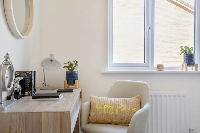 LiveWest - Hay Common