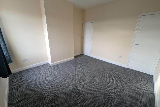 Thumbnail Terraced house to rent in Dimsdale Parade East, Newcastle-Under-Lyme