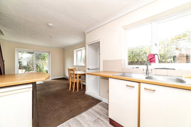 Flat C, 7, Queens Road, Newbury photo 4