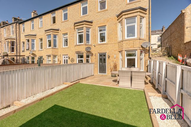15 Queen Street, Burnley photo 4