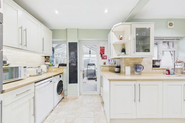 Cumberland Cottage, 36, Woodplace lane, Coulsdon photo 2