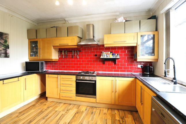26, St. Martins View, Leeds photo 4