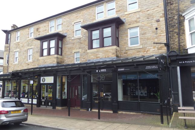 Retail premises to let in Commercial Street, Harrogate