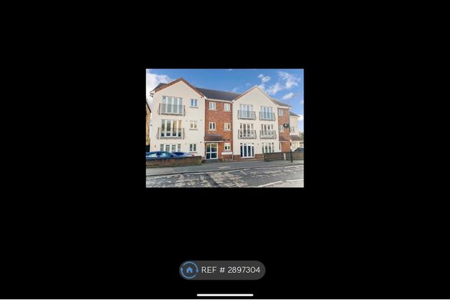 Flat, Christopher Martin Place Meadow Rise, Billericay photo 2