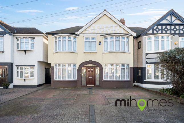 Thumbnail Semi-detached house for sale in Longwood Gardens, Ilford