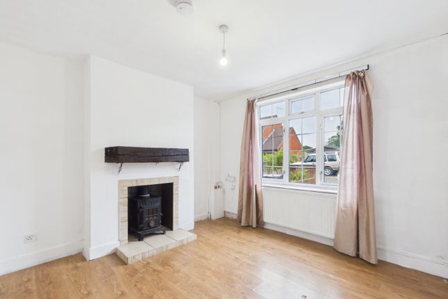 20, Borrowell, Derby photo 3