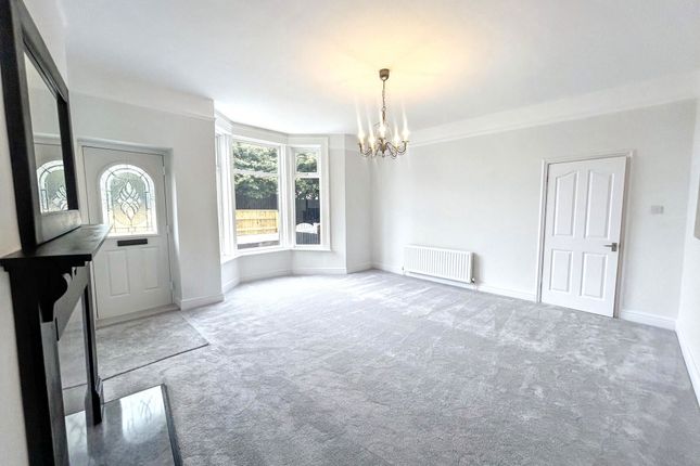 12, Elmwood Grove, Whitley Bay photo 3