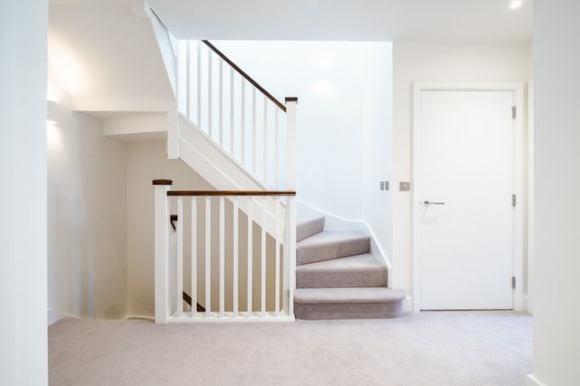 Cranwood Development Site, House 2, Woodside Avenue, London photo 3