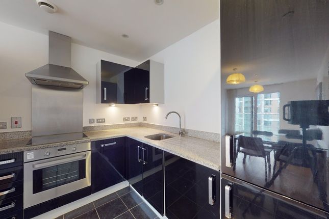 166, 25 Barge Walk, London photo 2
