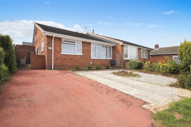 Thumbnail Property for sale in Yardley Road, Hedge End, Southampton