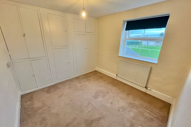 21, Doniford Road, Watchet photo 4