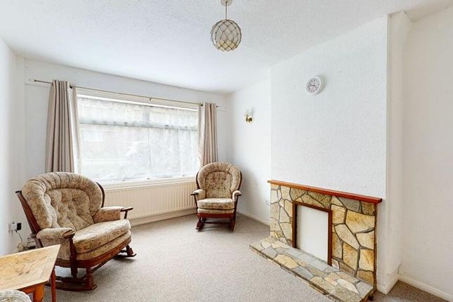 70, Cedar Road, Canterbury photo 3
