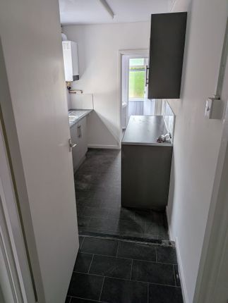 585, Aylestone Road, Leicester photo 5