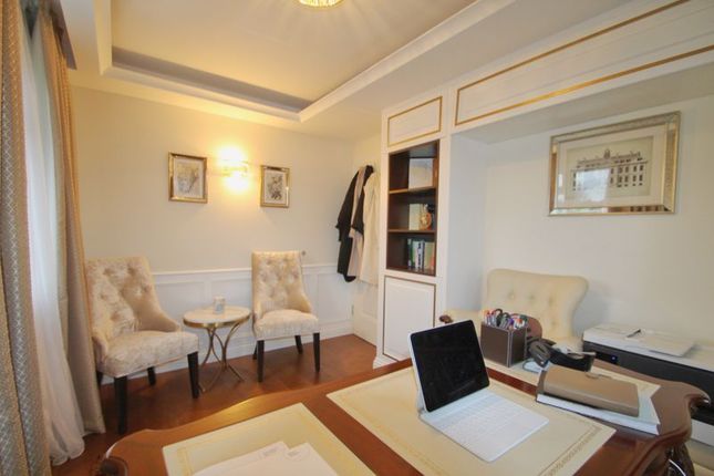 Property for sale in Salmon Street, London