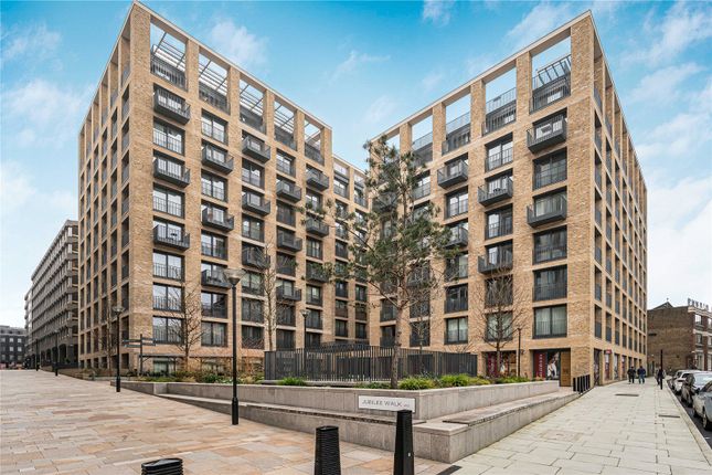 2-bed flat on Flat 25, Sovereign Court, 5, Jubilee Walk, London, £1,350,000