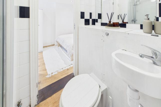111, Highland Road, Bromley photo 4