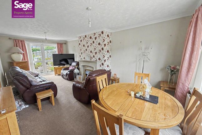159, Ty Isaf Park Avenue, Newport photo 3
