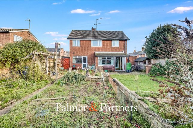 130, Coval Lane, Essex photo 2