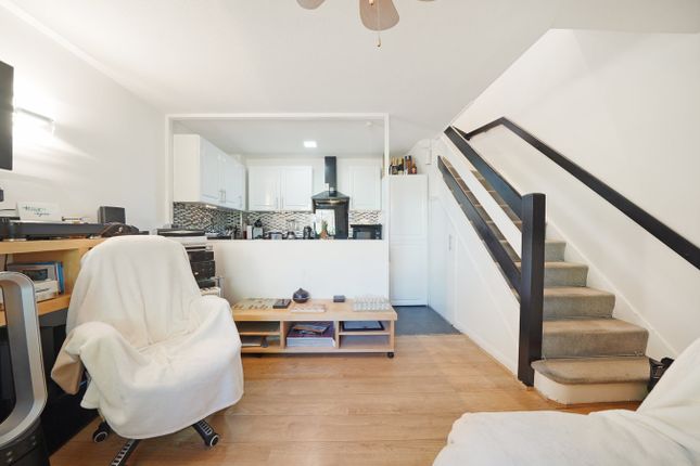 41A, Ardent Close, London photo 4