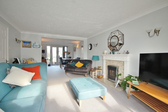 15, Union Way, Witney photo 3