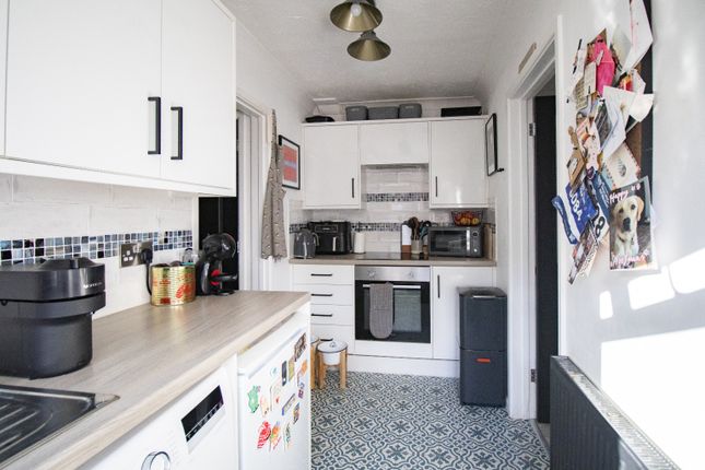 19 Earl Close, Dersingham, Norfolk photo 4