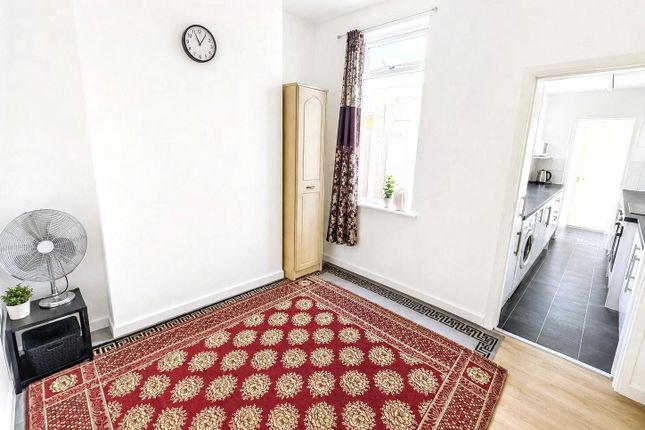 34, Albany Street, Middlesbrough photo 2