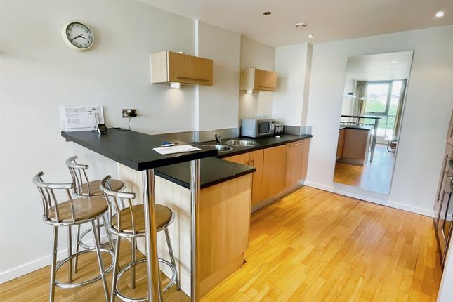 14, ELBA, GOTTS ROAD,, WEST YORKSHIRE photo 3