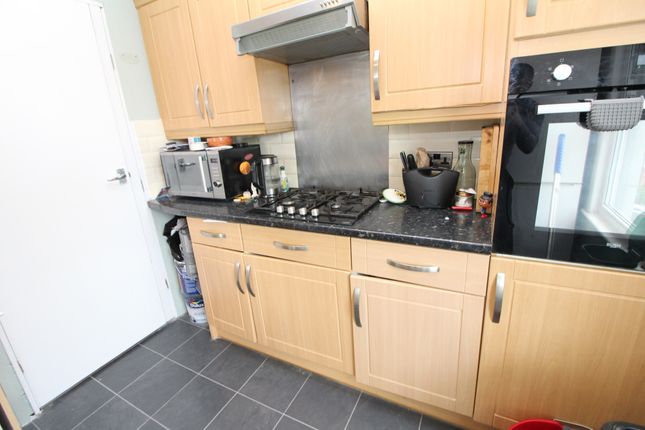 26 Flat A, Anerley Hill, London photo 5