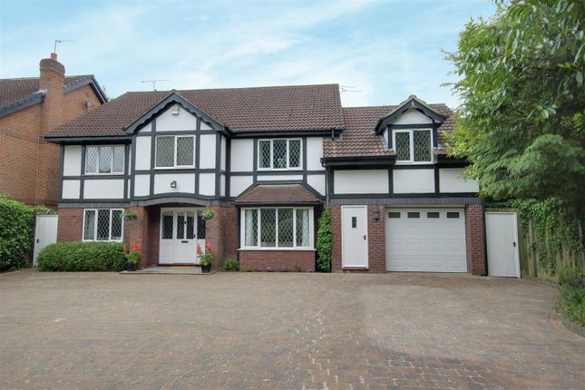 Thumbnail Detached house for sale in Woodfield Lane, Hessle