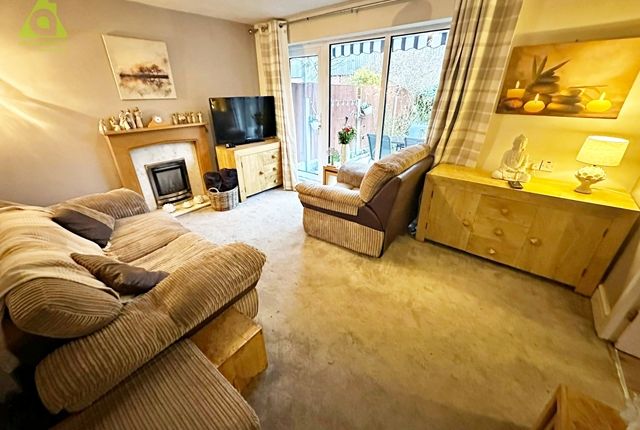 2, Green Meadows Greater Manchester, Westhoughton photo 3