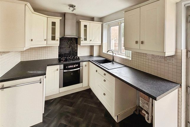 47, Bowland Close, South Yorkshire photo 2