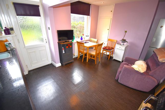 End terrace house for sale in Thornfield Road, Lockwood, Huddersfield