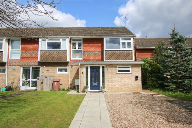 End terrace house for sale in Highfield Close, Wokingham