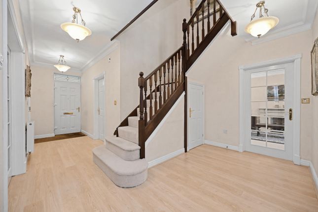 Orchard View, 16, The Hall Close, Rugby photo 2