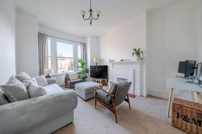 233, Croxted Road, London photo 2