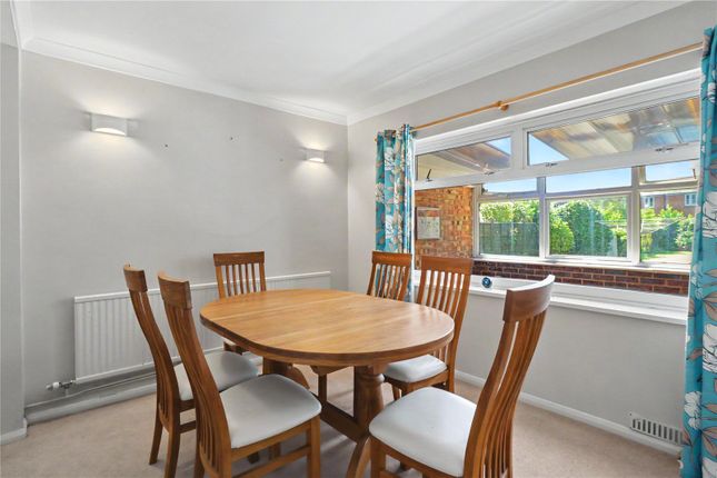35, Copthorne Road, East Grinstead photo 4